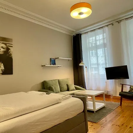 stadtRaum-berlin apartments Zimmer foto